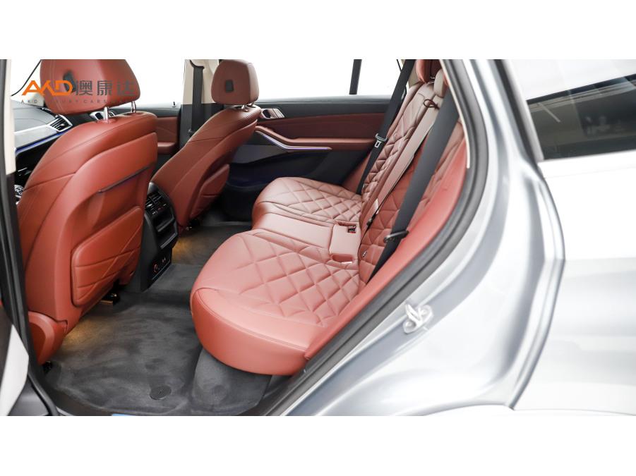BMW X5 2022 xDrive 30Li Premium M Sport