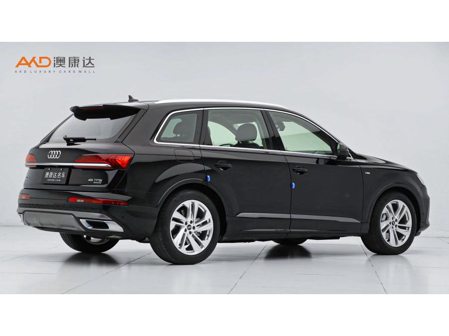 Audi Q7 2023 45 TFSI quattro S line Sport