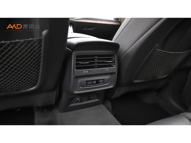 Audi Q7 2023 45 TFSI quattro S line Sport — фото 6