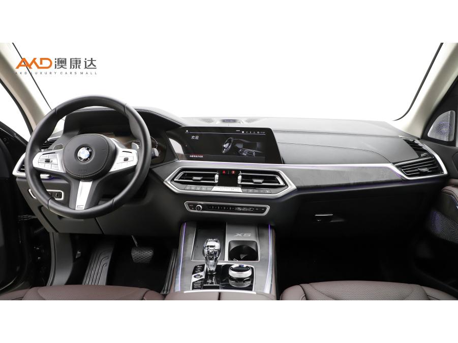 BMW X5 2022 xDrive 30Li Premium M Sport