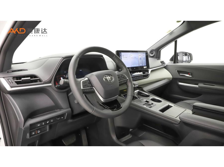 Toyota Granvia, фото 8