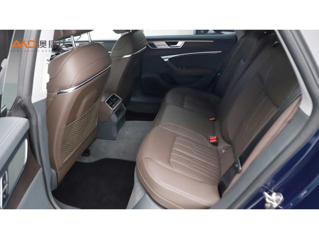 Audi A7L id 4320670 из Китая 10