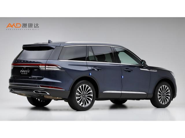 Lincoln Aviator 2023 3.0 T V 6 4 WD — фото 4