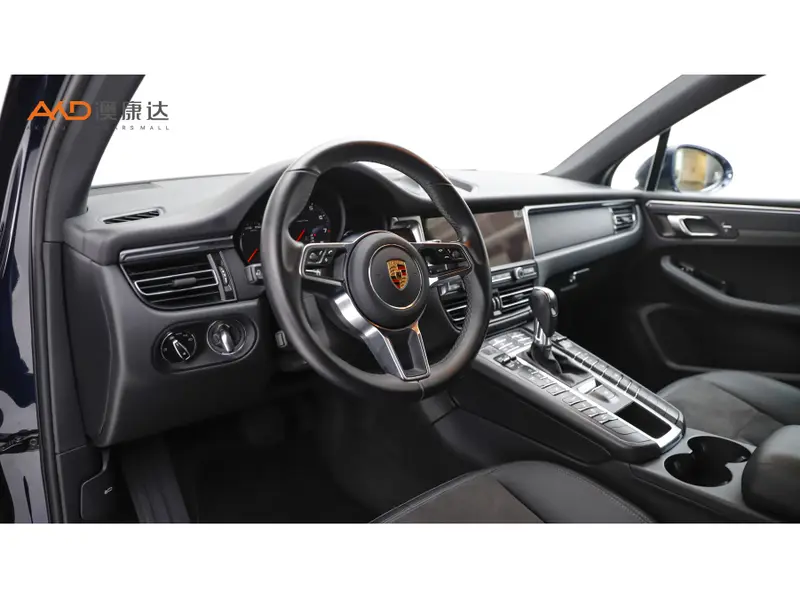 Porsche Macan 2.0 T — фото 5