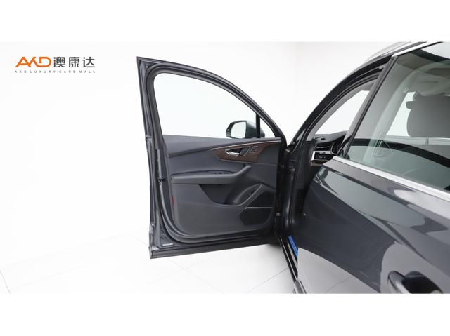 Audi Q7 2022 55 TFSI quattro S line Sport — фото 10