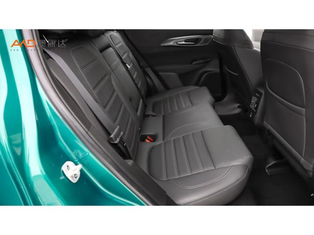 Alfa Romeo Tonale 2023 2.0 T 268 HP Veloce — фото 8