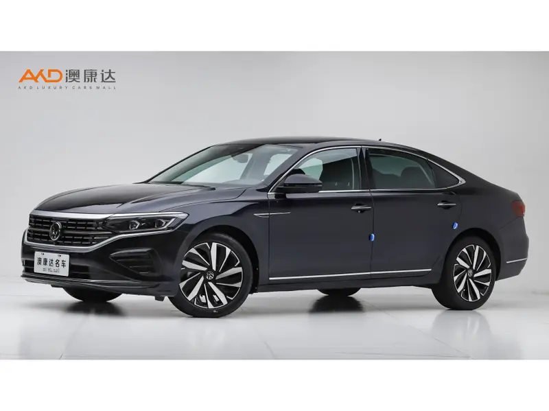 Volkswagen Passat 380 TSI Luxury