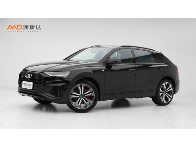 Audi RS Q8 2021 года выпуска