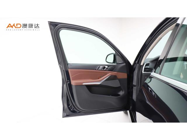 BMW X5 2021 x Drive 40i M — фото 9