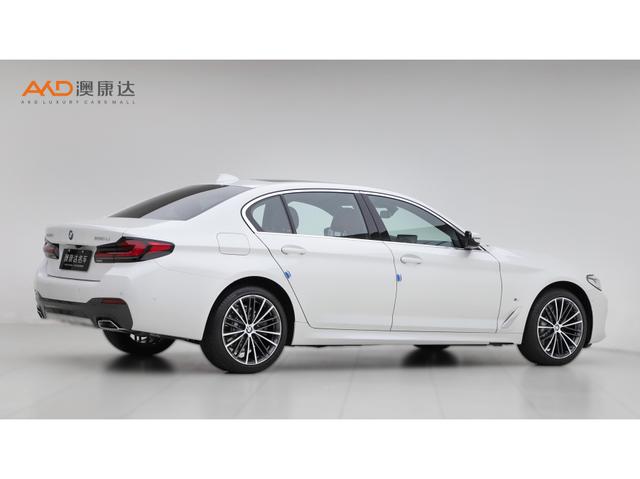 BMW 5-Series 2023 530 Li Leading M — фото 4