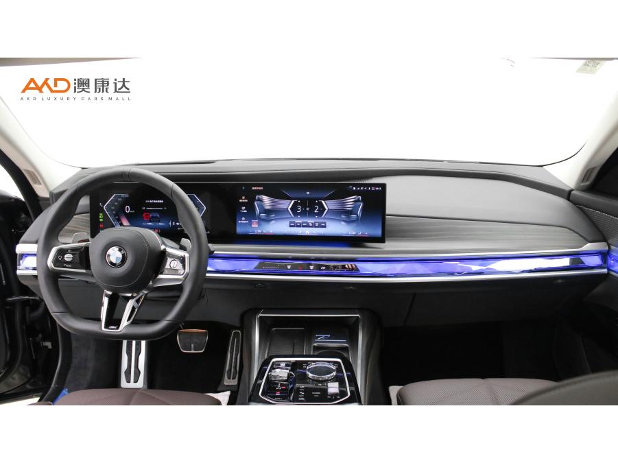 BMW 7 Series 7 2023 740Li Lead M Sport