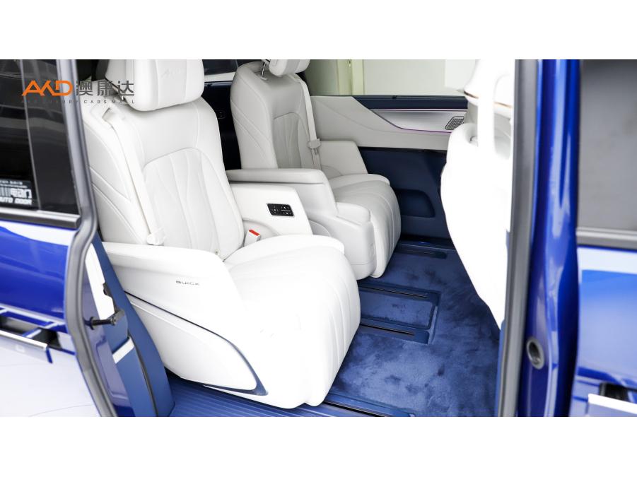 Buick GL8 PHEV 2024 1.5T мест