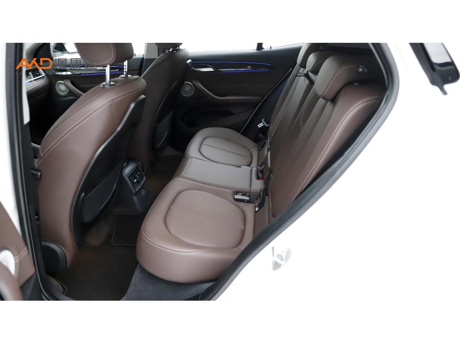 BMW X2 2022 sDrive25i M