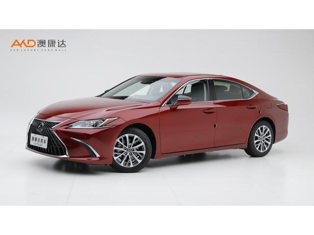 Lexus ES 2021 года выпуска