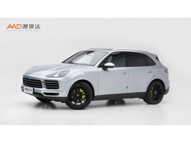 Porsche Cayenne Coupe 2023 года выпуска
