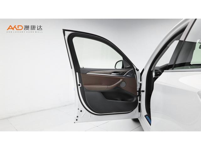 BMW X3 2020 x Drive 28i M — фото 9