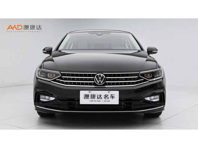 Volkswagen Magotan 2025 330 TSI DSGLuxury — фото 2