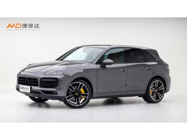 Porsche Cayenne 2022 года выпуска