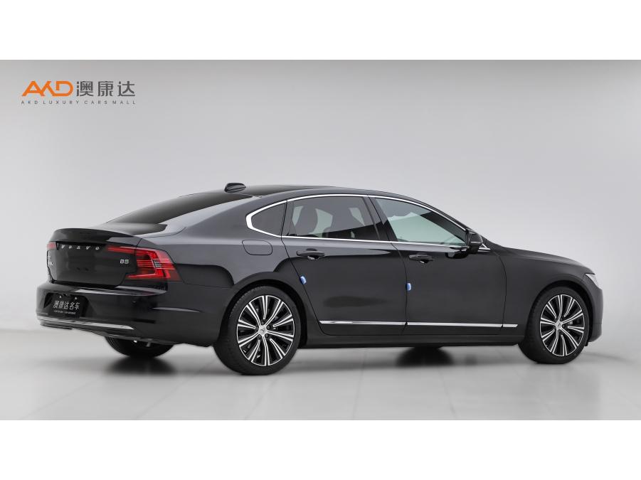 Volvo S90 2024 B5 Luxury
