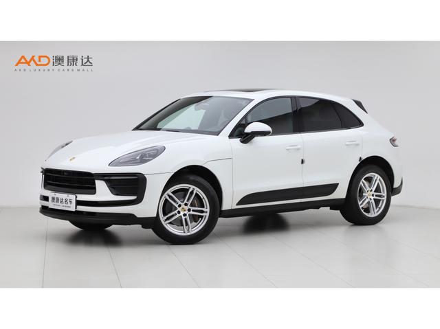 Porsche Macan 2023 года выпуска