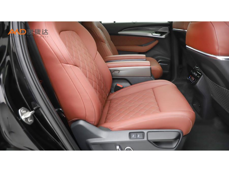 Audi Q6 2024 45TFSI quattro 6 мест