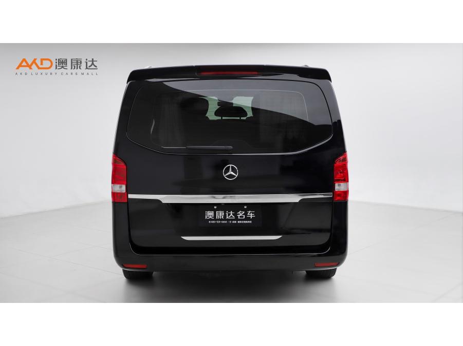 Mercedes-Benz Vito 2021 2.0T Elite 7 мест