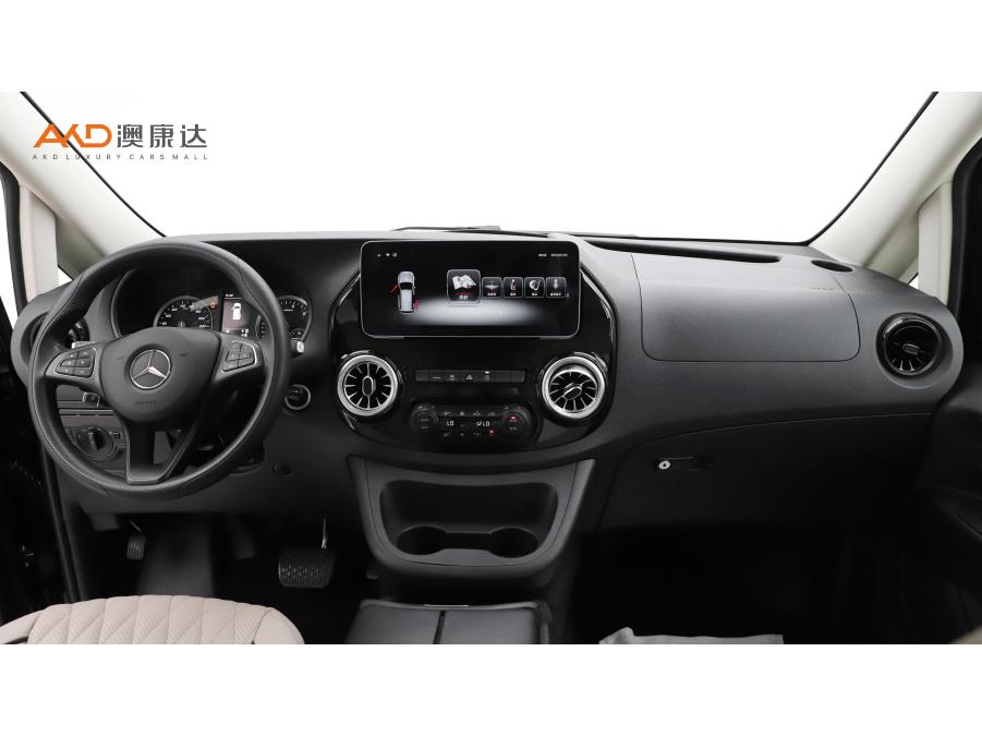 Mercedes-Benz Vito 2021 2.0T Elite 7 мест
