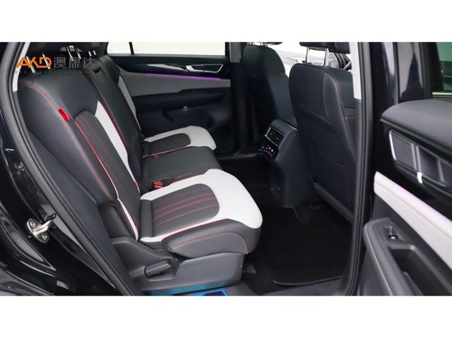 Volkswagen Teramont 2024 X 380 TSI 4 WD — фото 10