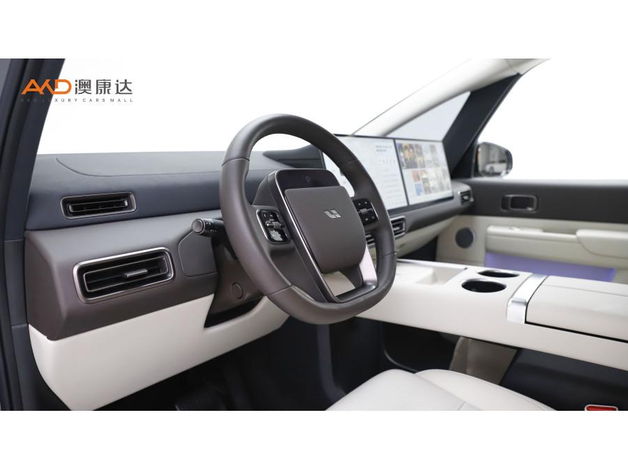 Li Auto MEGA 2024 Ultra