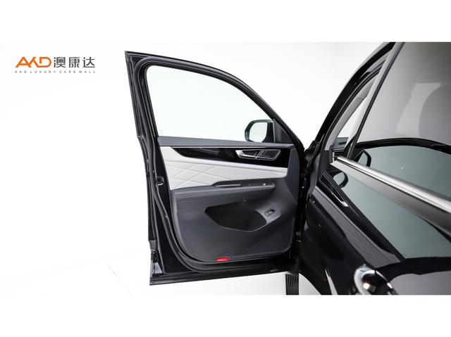 Volkswagen Teramont 2023 380 TSI 4 WD — фото 10