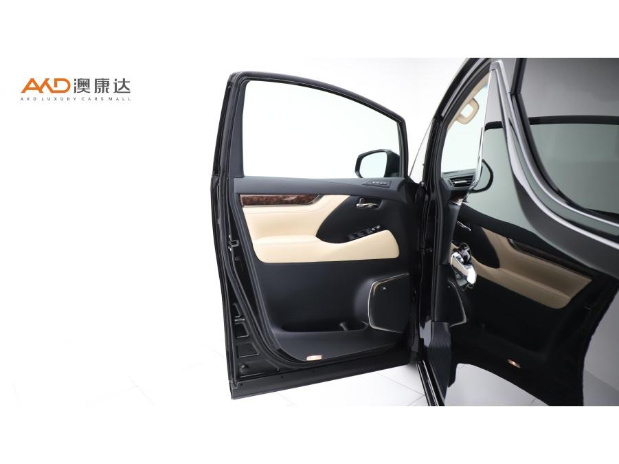 Toyota Elfa id 4454243 из Китая 7