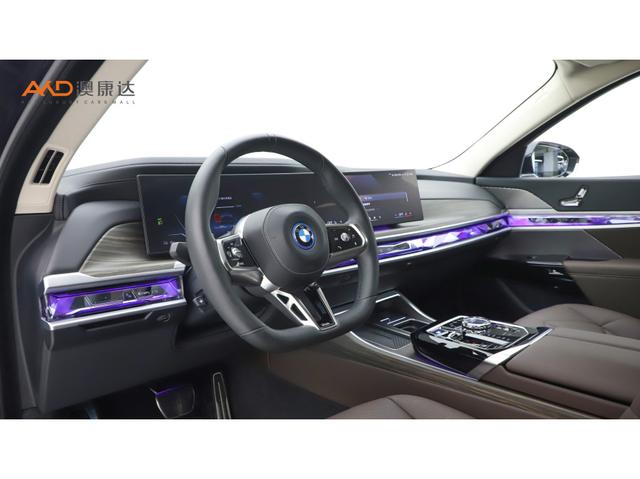 BMW i7 id 3781692 из Китая 9