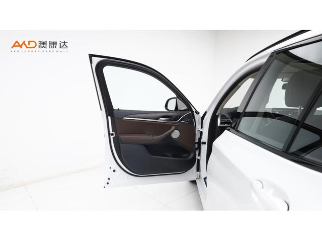 BMW X3 2023 x Drive 30i Leading M — фото 9