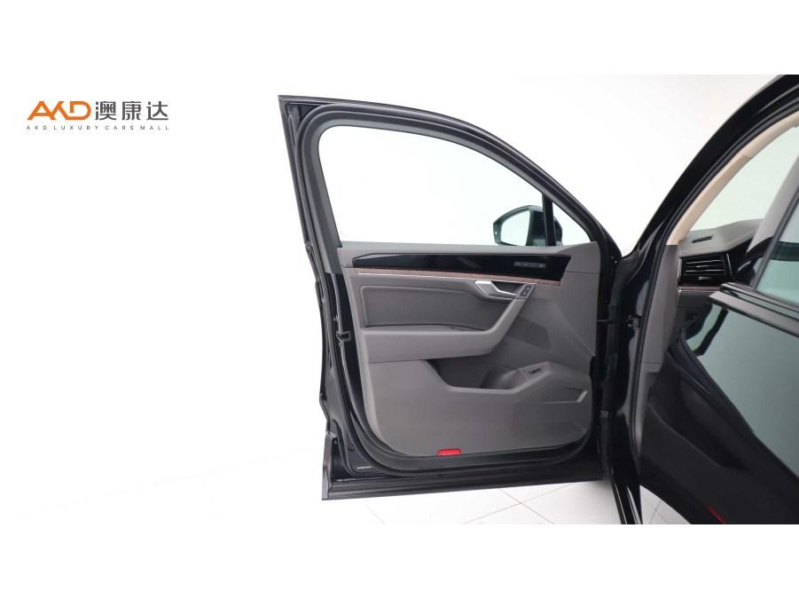 Volkswagen Touareg 2021 3.0TSI Sport