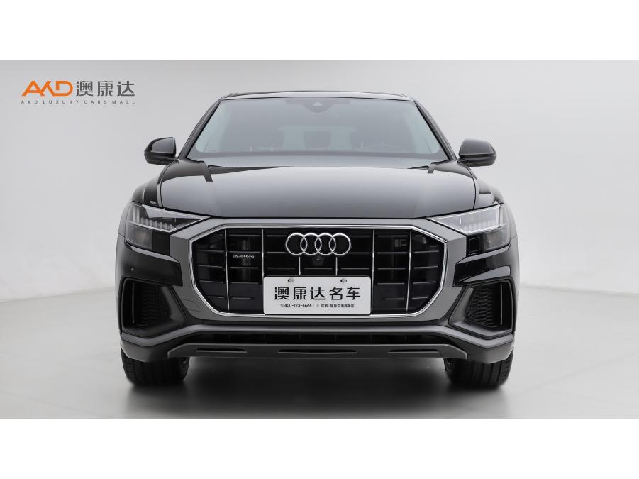 Audi Q8 2023 55 TFSI Luxury