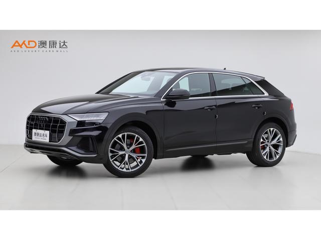 Audi RS Q8 2021 года выпуска