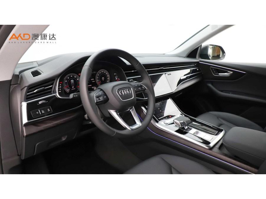 Audi Q8 2022 55 TFSI Luxury
