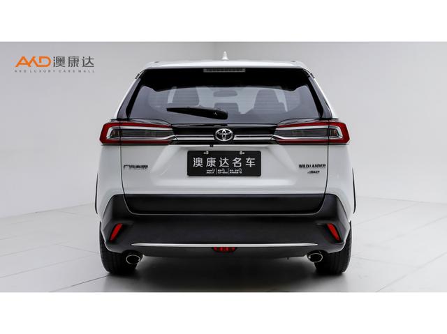 Toyota Wildlander 2020 2.0 L 4 WD — фото 3