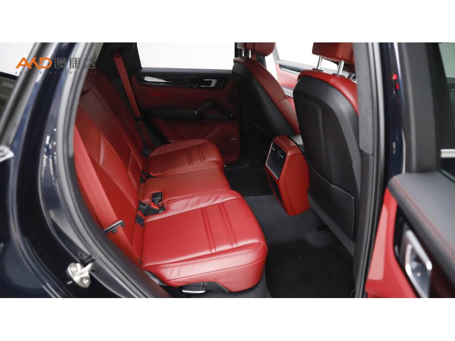 Porsche Cayenne E-Hybrid 2021 Cayenne E-Hybrid 2.0T