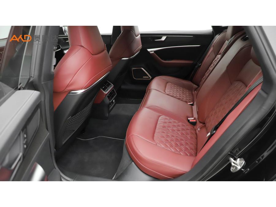 Audi A7L 2023 55 TFSI quattro S-line