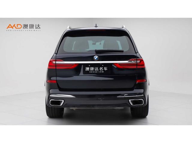 BMW X7 2020 x Drive 40i M — фото 3
