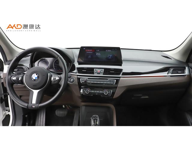 BMW X1 2022 s Drive 25 Li Leading — фото 7