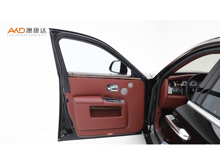Rolls-Royce Ghost 2015 Series II Long Wheelbase
