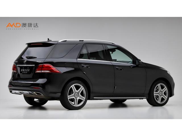 Mercedes-Benz GLE 2018 GLE 400 4 MATIC — фото 4