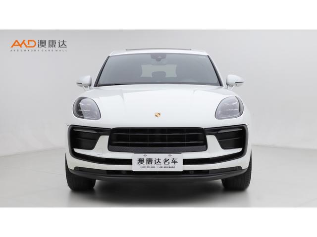 Porsche Macan 2022 Macan 2.0 T — фото 2
