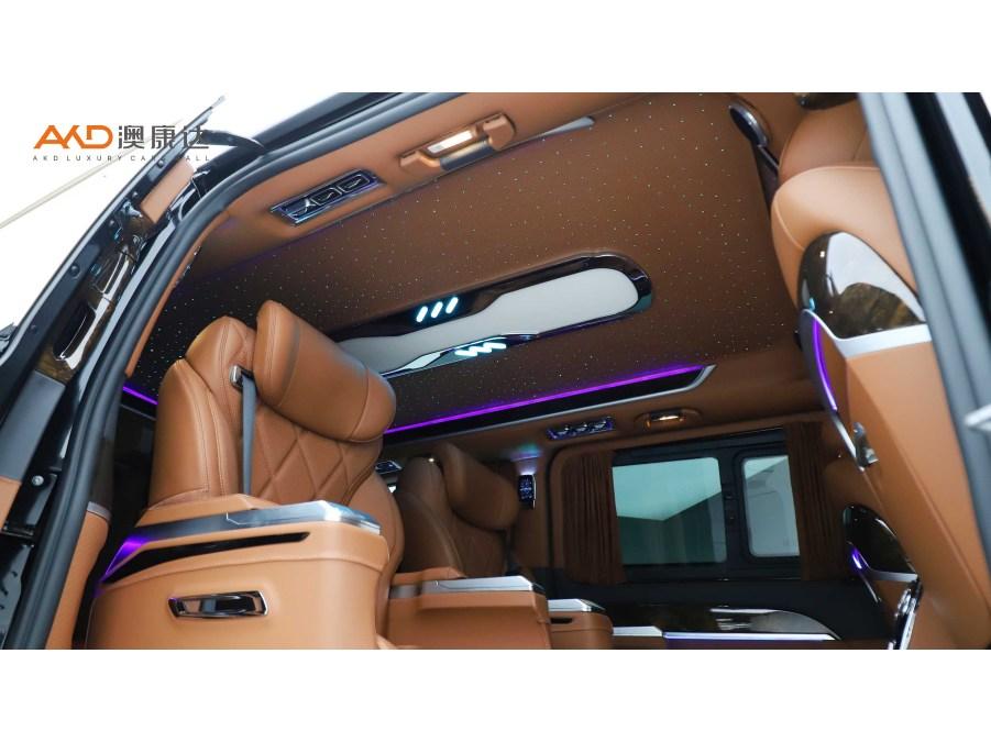 Mercedes-Benz Vito 2024 2.0T 7 мест