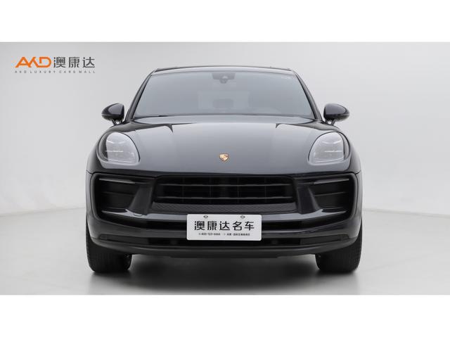 Porsche Macan 2022 Macan 2.0 T — фото 2