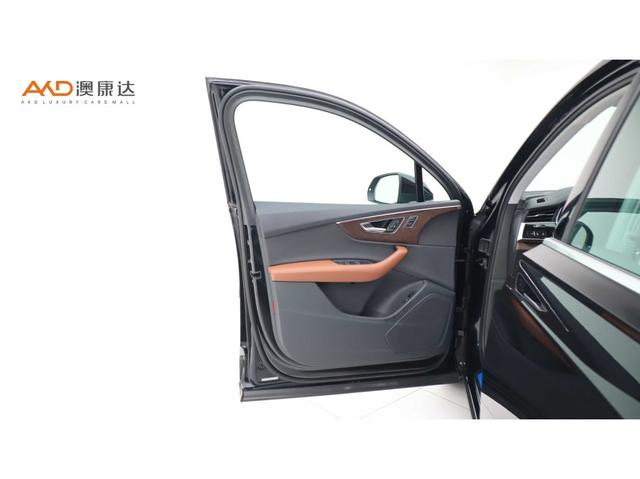 Audi Q7 2021 55 TFSI quattro S line Sport — фото 10