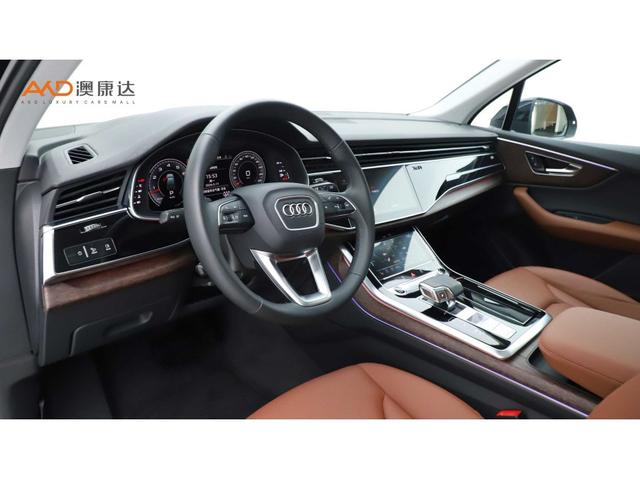 Audi Q7 2021 55 TFSI quattro S line Sport — фото 6