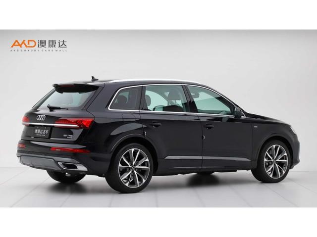 Audi Q7 2021 55 TFSI quattro S line Sport — фото 4